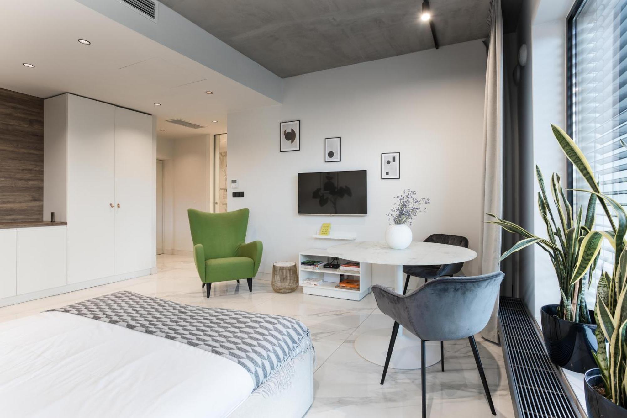 Centro Design Apartments - Polwiejska Познань Экстерьер фото