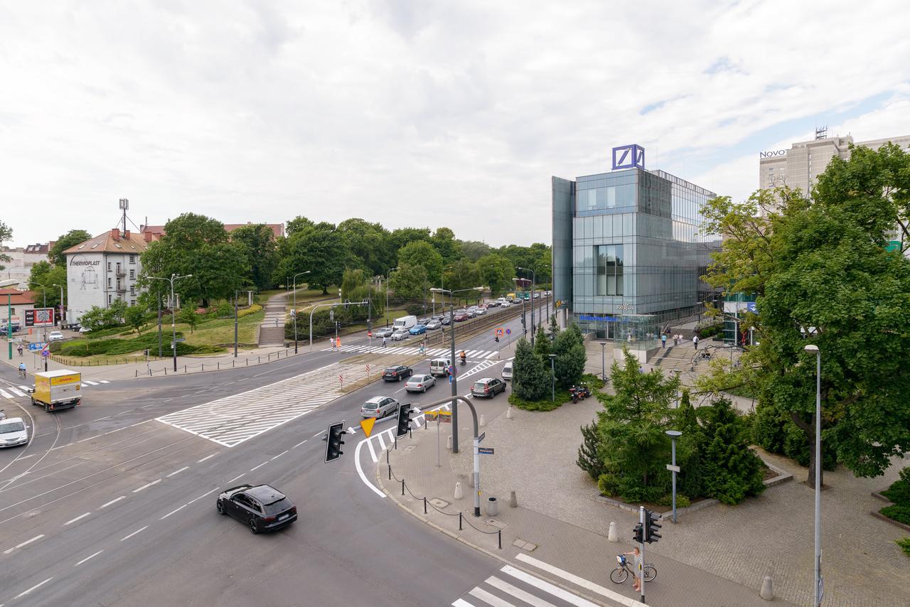 Centro Design Apartments - Polwiejska Познань Экстерьер фото