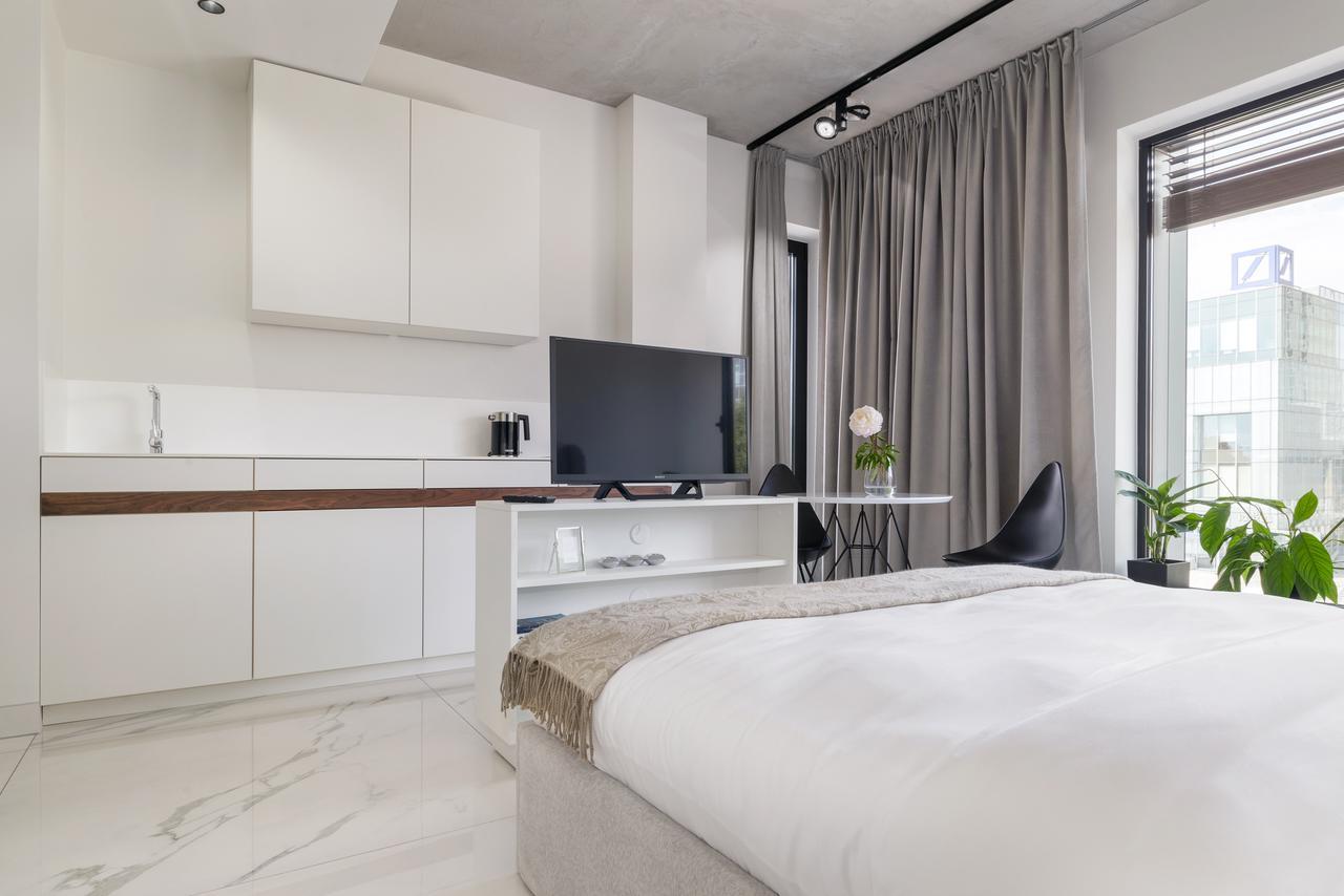 Centro Design Apartments - Polwiejska Познань Экстерьер фото