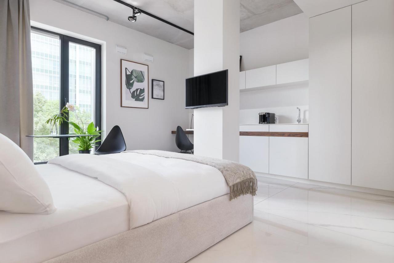Centro Design Apartments - Polwiejska Познань Экстерьер фото