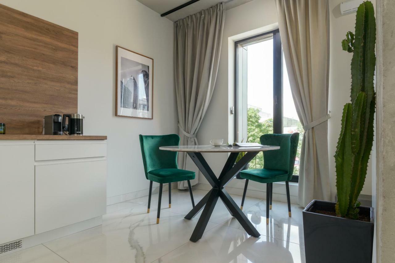 Centro Design Apartments - Polwiejska Познань Экстерьер фото